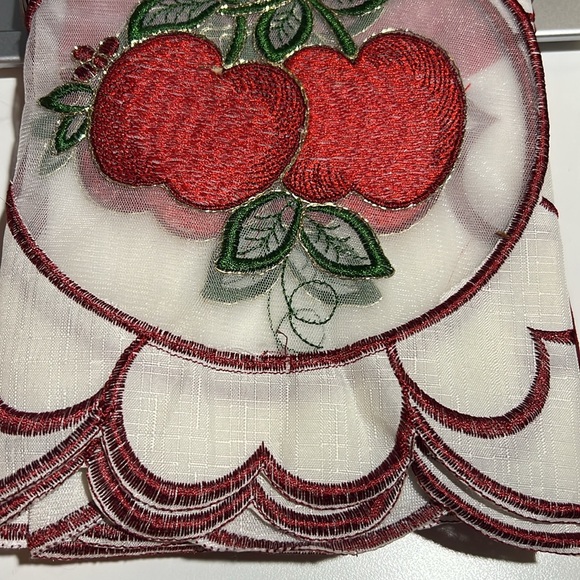 3PC Big Apple Embroidery Kitchen Curtain Set - Picture 2 of 3